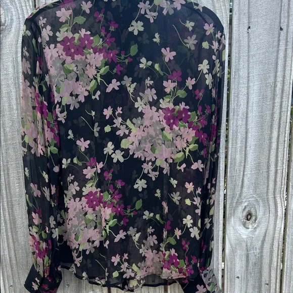 Ralph Lauren Black and Purple Floral Blouse 100% Silk Sheer - Picture 9 of 10